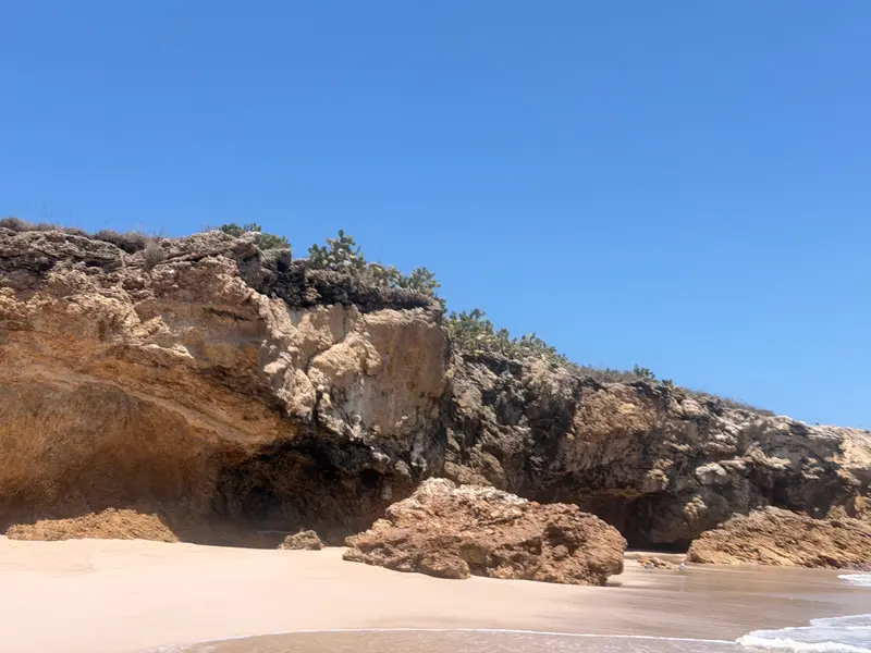 Costa rocosa de Punta de Mita